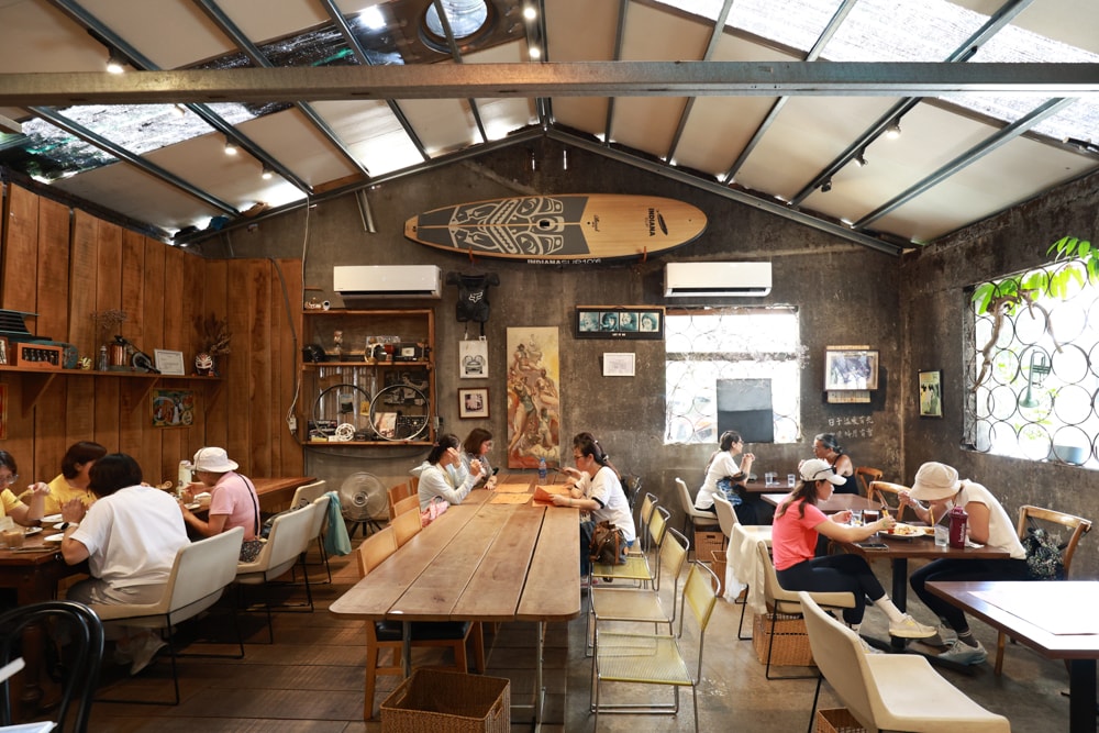 新北瑞芳三貂嶺美食|寬哥那裡。秘境餐廳推薦,寵物友善秘境餐廳、必點馬告五花肉披薩&提拉米蘇 - 第7張圖