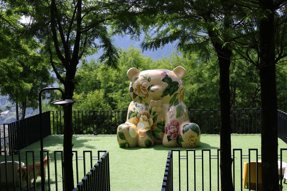 清境凡賽斯莊園 Vanse Manor|南法歐風木屋城堡 × 擁抱山嵐雲海的歐式夢幻莊園 × 南投清境寵物友善住宿 × 火鍋晚餐 - 第64張圖 清境凡賽斯莊園 Vanse Manor|南法歐風木屋城堡 × 擁抱山嵐雲海的歐式夢幻莊園 × 南投清境寵物友善住宿 × 火鍋晚餐