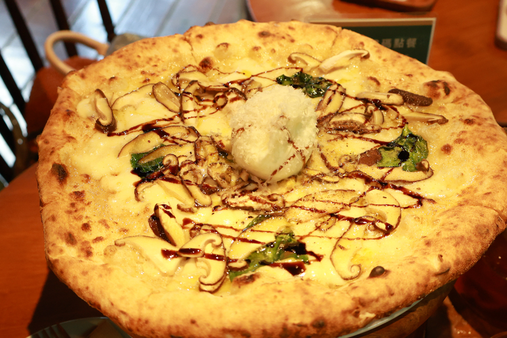 南投魚池金井珈琲 & 薪窯｜隱身山林的小京都氛圍日式咖啡廳・日式昭和森林系咖啡廳＋南投寵物友善餐廳