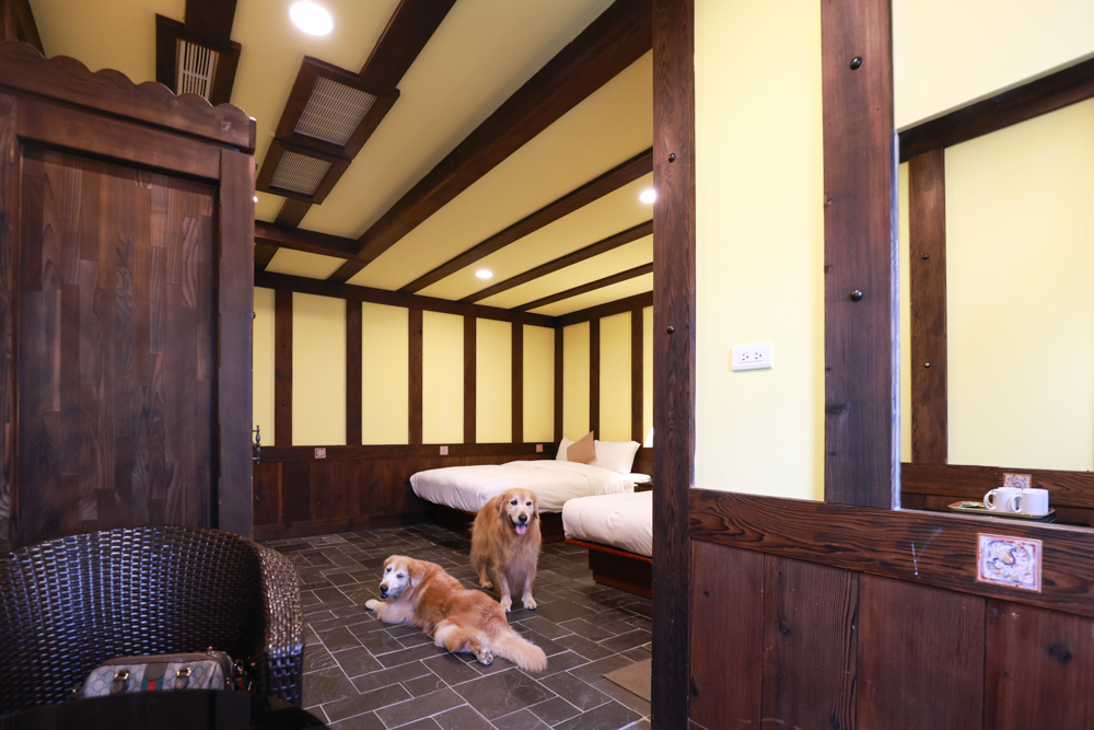 清境凡賽斯莊園 Vanse Manor|南法歐風木屋城堡 × 擁抱山嵐雲海的歐式夢幻莊園 × 寵物友善住宿推薦 × 火鍋晚餐 - 第21張圖