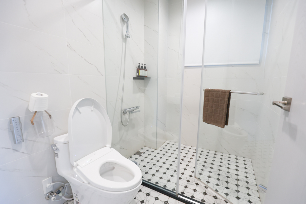 宜蘭冬山寵物友善住宿|林小狗宜蘭稻香店|270坪大草皮+純白質感民宿+狗狗最愛的大草皮民宿+寵物友善民宿推薦 - 第31張圖