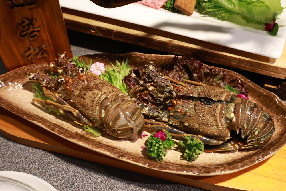 台北東區|金洹苑日式燒肉鍋物放題。台北寵物友善餐廳推薦、和牛螃蟹龍蝦海鮮吃到飽、火烤兩吃、寵物可落地、毛孩鮮食餐 - 第15張圖