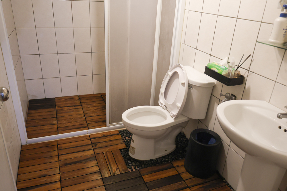 苗栗荒野半島 Glamping |湖景第一排豪華露營、一泊二食+樂團駐唱、寵物友善可帶毛孩 - 第20張圖 苗栗荒野半島 Glamping |湖景第一排豪華露營、一泊二食+樂團駐唱、寵物友善可帶毛孩