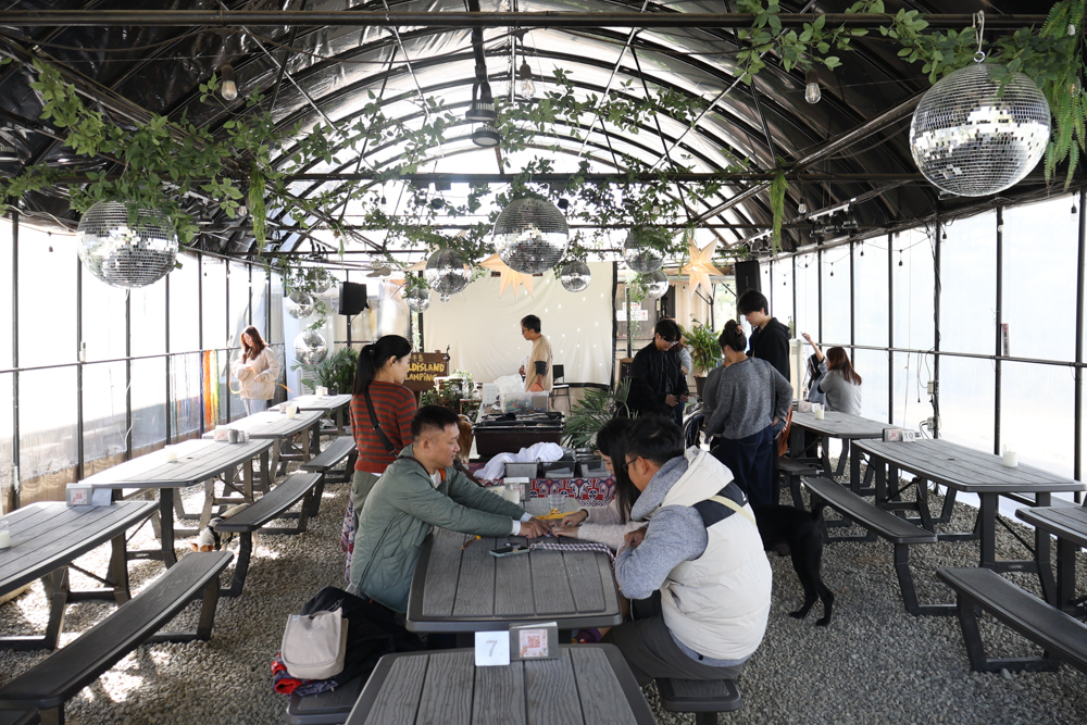 苗栗荒野半島 Glamping |湖景第一排豪華露營、一泊二食+樂團駐唱、寵物友善可帶毛孩 - 第54張圖 苗栗荒野半島 Glamping |湖景第一排豪華露營、一泊二食+樂團駐唱、寵物友善可帶毛孩