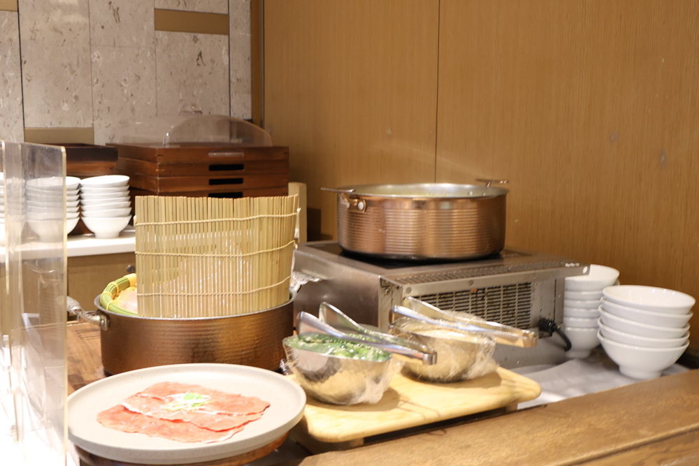 台北寵物友善自助餐推薦|台北六福萬怡酒店敘日全日餐廳。生食級干貝柱+香箱蟹一次滿足、寵物友善自助餐buffet - 第61張圖 台北寵物友善自助餐推薦|台北六福萬怡酒店敘日全日餐廳。生食級干貝柱+香箱蟹一次滿足、寵物友善自助餐buffet