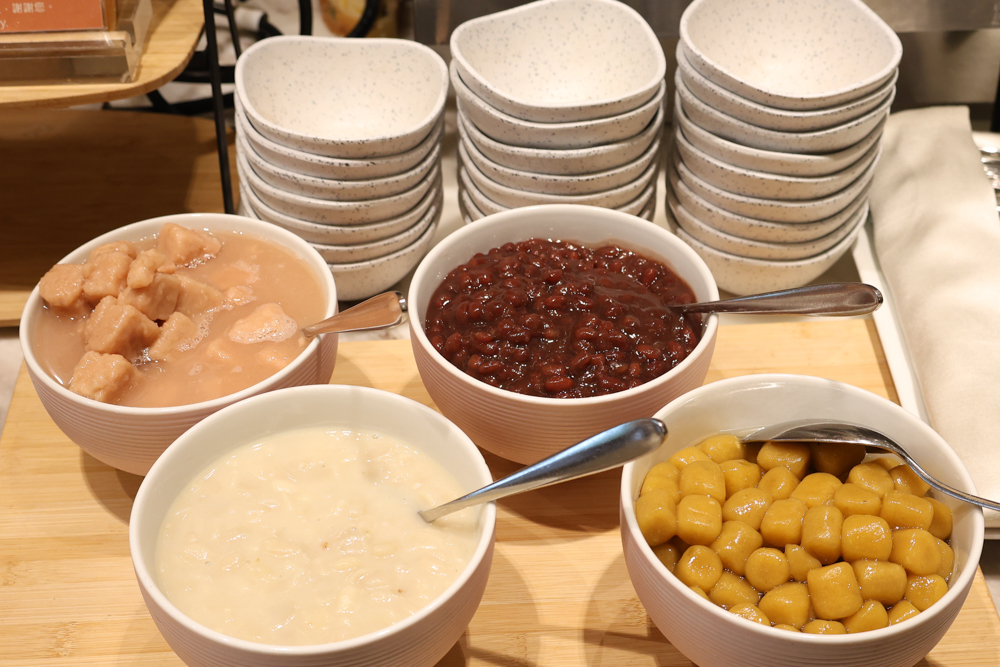 台北寵物友善自助餐推薦｜台北六福萬怡酒店敘日全日餐廳。生食級干貝柱＋香箱蟹一次滿足、寵物友善自助餐buffet