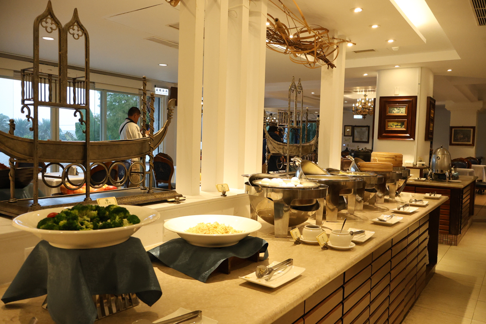 宜蘭寵物友善飯店|香格里拉冬山河渡假飯店。寵物可入住指定房型!歐風城堡飯店+美人湯+超豐盛早餐,超適合度假 - 第71張圖 宜蘭寵物友善飯店|香格里拉冬山河渡假飯店。寵物可入住指定房型!歐風城堡飯店+美人湯+超豐盛早餐,超適合度假