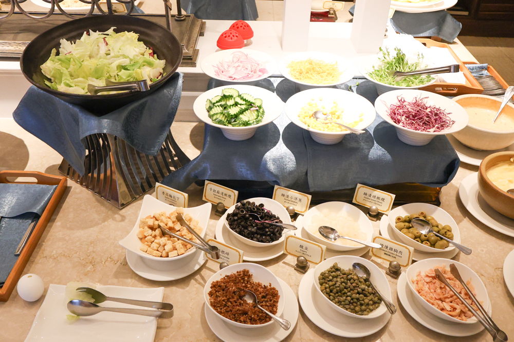 宜蘭寵物友善飯店|香格里拉冬山河渡假飯店。寵物可入住指定房型!歐風城堡飯店+美人湯+超豐盛早餐,超適合度假 - 第77張圖 宜蘭寵物友善飯店|香格里拉冬山河渡假飯店。寵物可入住指定房型!歐風城堡飯店+美人湯+超豐盛早餐,超適合度假