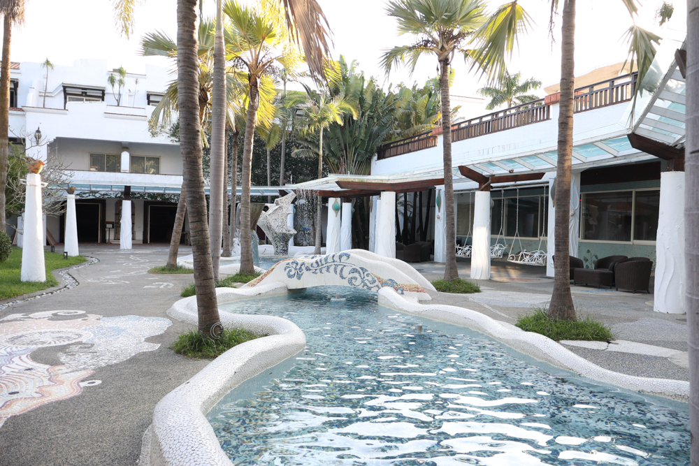 宜蘭寵物友善飯店|香格里拉冬山河渡假飯店。寵物可入住指定房型!歐風城堡飯店+美人湯+超豐盛早餐,超適合度假 - 第35張圖 宜蘭寵物友善飯店|香格里拉冬山河渡假飯店。寵物可入住指定房型!歐風城堡飯店+美人湯+超豐盛早餐,超適合度假