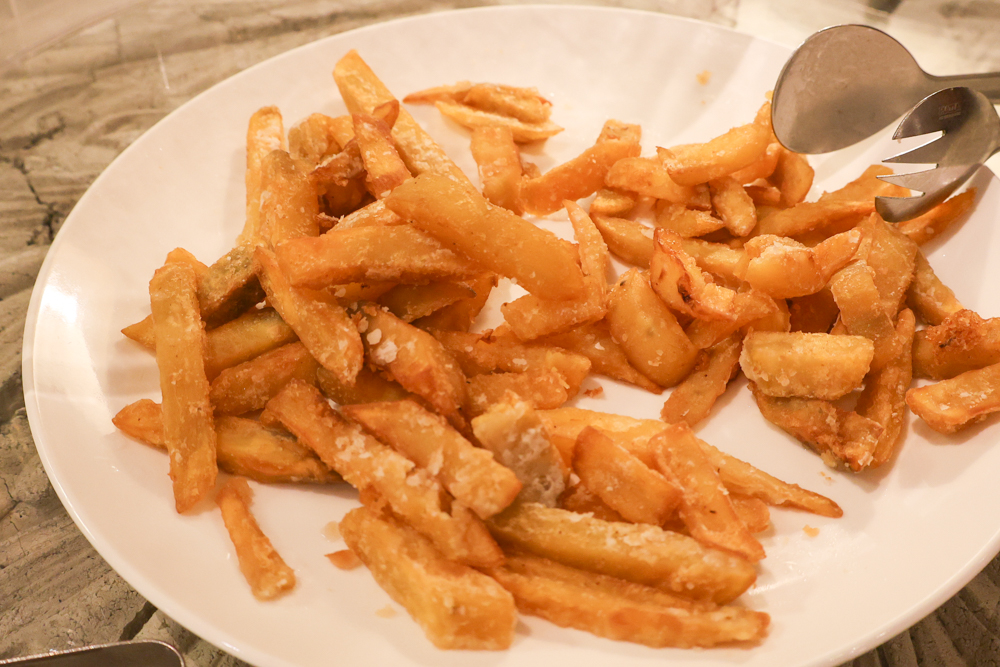 宜蘭寵物友善飯店|香格里拉冬山河渡假飯店。寵物可入住指定房型!歐風城堡飯店+美人湯+超豐盛早餐,超適合度假 - 第56張圖 宜蘭寵物友善飯店|香格里拉冬山河渡假飯店。寵物可入住指定房型!歐風城堡飯店+美人湯+超豐盛早餐,超適合度假