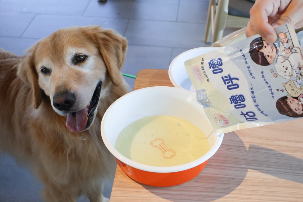 寵愛毛毛｜鱘龍魚精粹湯包、慢燉鮮鱘雞湯包。寵物補水營養湯包、慢火熬煮完整保留100%鱘龍魚精華