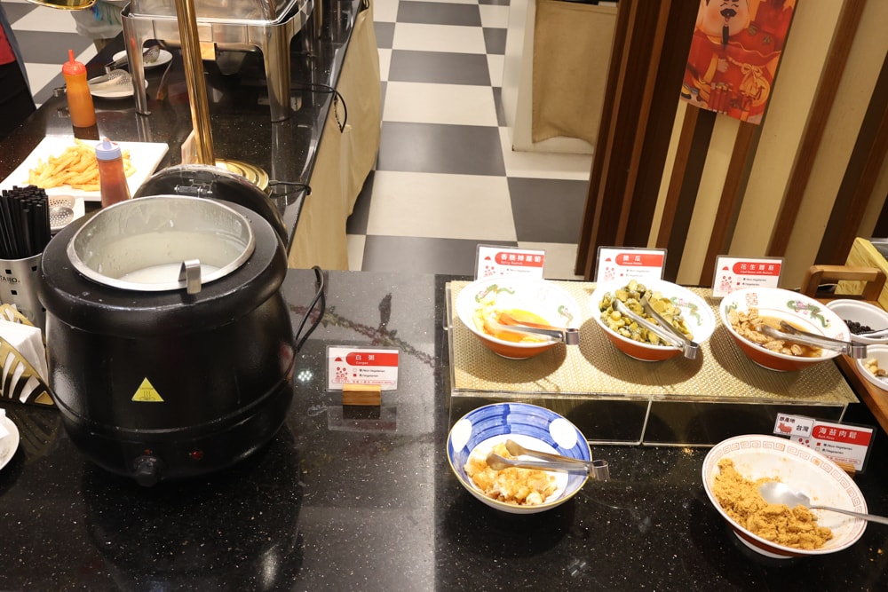 嘉義寵物友善住宿|冠閣大飯店。贈送毛孩鮮食晚餐、嘉義市區飯店、自助早餐、嘉義平價飯店推薦 - 第56張圖 嘉義寵物友善住宿|冠閣大飯店。贈送毛孩鮮食晚餐、嘉義市區飯店、自助早餐、嘉義平價飯店推薦