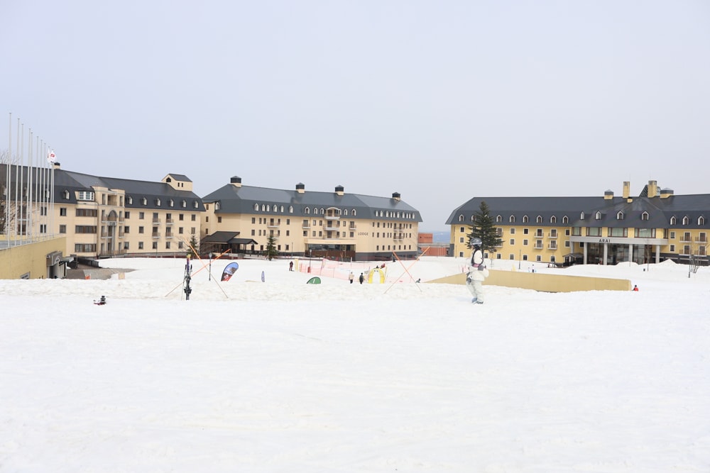 日本滑雪推薦|美黛子遊日本滑雪團。妙高新井樂天滑雪五日遊、ski in ski out 五星級飯店、滑雪溫泉美食+滑雪教學 - 第31張圖 日本滑雪推薦|美黛子遊日本滑雪團。妙高新井樂天滑雪五日遊、ski in ski out 五星級飯店、滑雪溫泉美食+滑雪教學