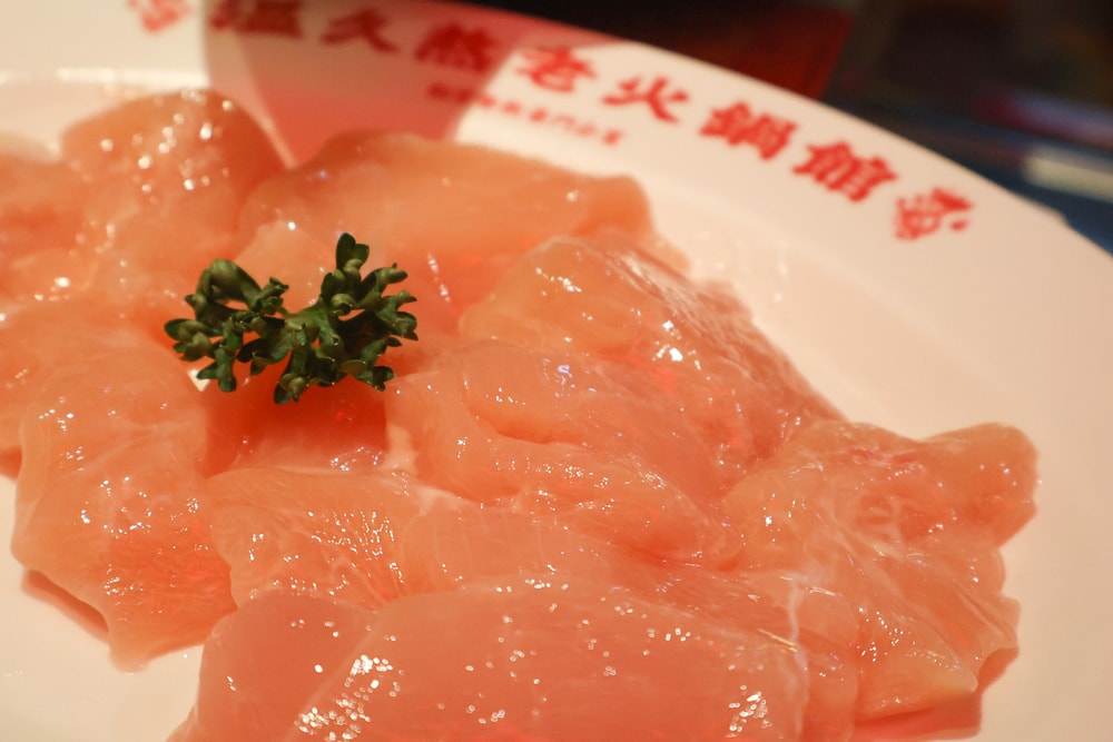 台中麻辣鍋推薦｜溫久熬老火鍋館。 重慶老火鍋、寵物友善餐廳、港式復古風必吃