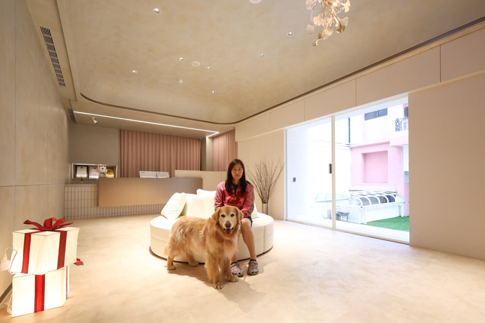 台中寵物友善住宿｜佩德先生 Mr.Petter 。北屯高質感旅店、毛孩可進房、24小時點心飲料
