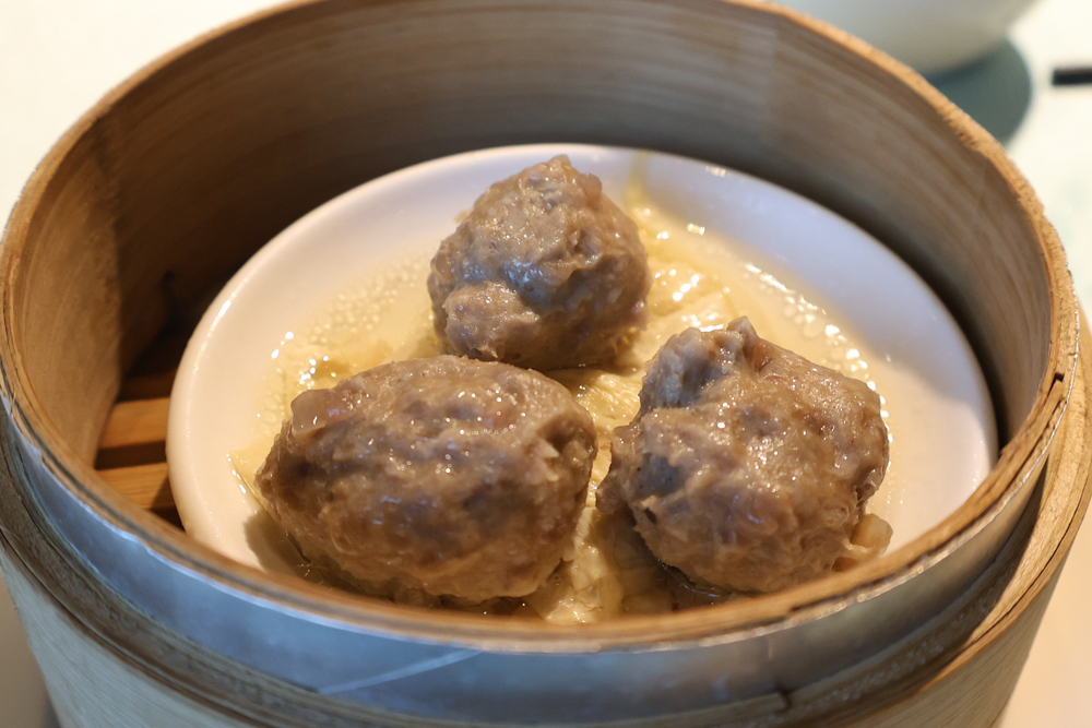 台北六福萬怡酒店港點吃到飽限時回歸|2026暑假限定,港式飲茶、燒臘、熱炒一次吃到飽。超過50道港式料理吃到飽攻略 - 第45張圖 台北六福萬怡酒店港點吃到飽限時回歸|2026暑假限定,港式飲茶、燒臘、熱炒一次吃到飽。超過50道港式料理吃到飽攻略