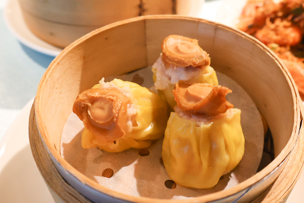 台北六福萬怡酒店港點吃到飽限時回歸|2026暑假限定,港式飲茶、燒臘、熱炒一次吃到飽。超過50道港式料理吃到飽攻略 - 第42張圖 台北六福萬怡酒店港點吃到飽限時回歸|2026暑假限定,港式飲茶、燒臘、熱炒一次吃到飽。超過50道港式料理吃到飽攻略