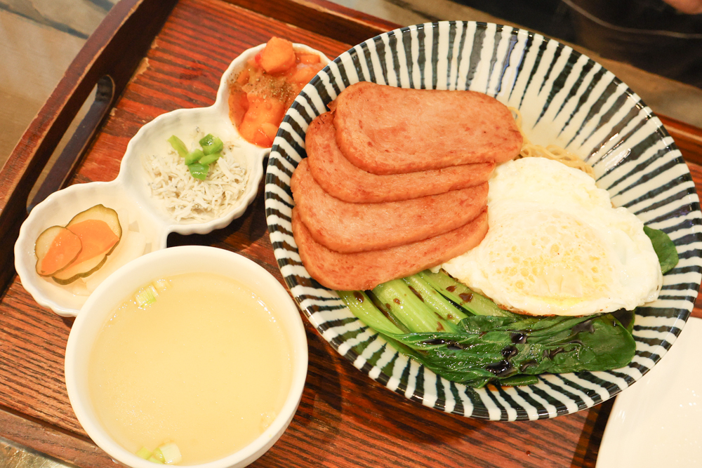 宜蘭寵物友善行程景點規劃、美食住宿推薦|冬山河觀星遊船、小河文明包船、有朋會館與頭城農場 - 第23張圖 宜蘭寵物友善行程景點規劃、美食住宿推薦|冬山河觀星遊船、小河文明包船、有朋會館與頭城農場