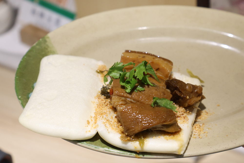 宜蘭寵物友善行程景點規劃、美食住宿推薦|冬山河觀星遊船、小河文明包船、有朋會館與頭城農場 - 第81張圖 宜蘭寵物友善行程景點規劃、美食住宿推薦|冬山河觀星遊船、小河文明包船、有朋會館與頭城農場