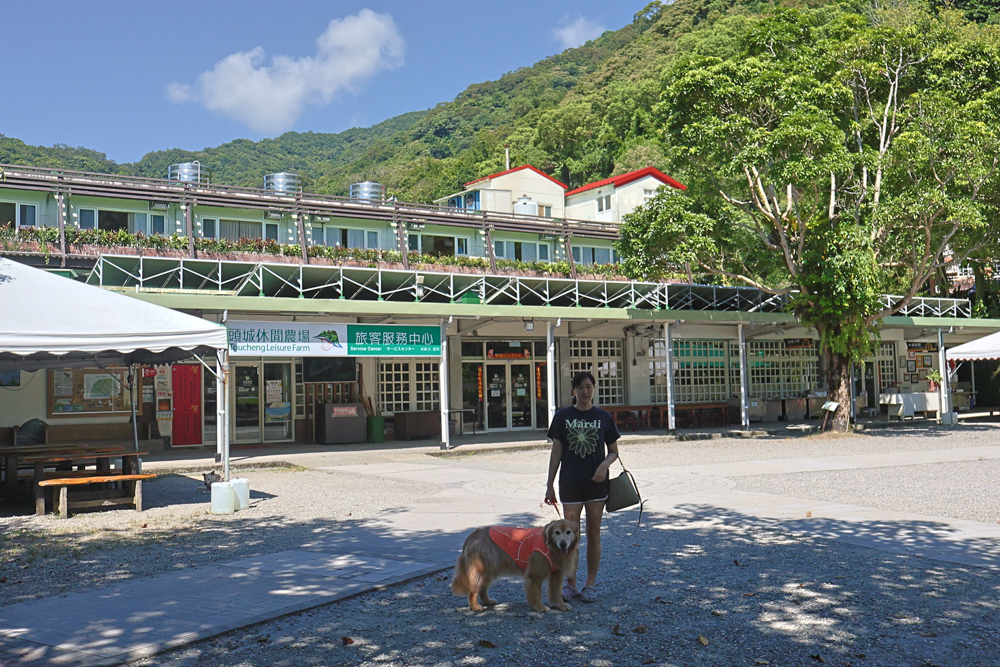 宜蘭寵物友善行程景點規劃、美食住宿推薦|冬山河觀星遊船、小河文明包船、有朋會館與頭城農場 - 第65張圖 宜蘭寵物友善行程景點規劃、美食住宿推薦|冬山河觀星遊船、小河文明包船、有朋會館與頭城農場