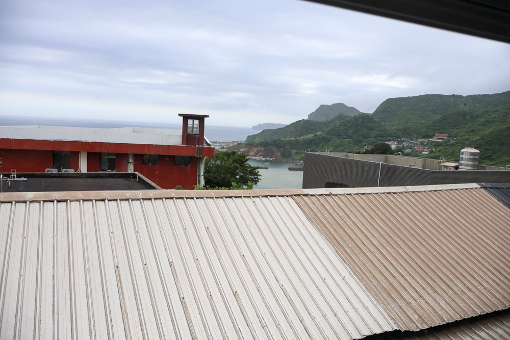 瑞芳九份住宿推薦|神隱之月 Twilight Moon 金瓜石、水湳洞海景民宿,包棟住宿、寵物友善、鄰近陰陽海 - 第40張圖 瑞芳九份住宿推薦|神隱之月 Twilight Moon 金瓜石、水湳洞海景民宿,包棟住宿、寵物友善、鄰近陰陽海