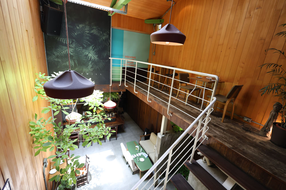 花蓮美食｜Sista mill 磨粉姊姊咖啡輕食。寵物友善餐廳、早午餐、手工碳烤歐風野生酵母麵包