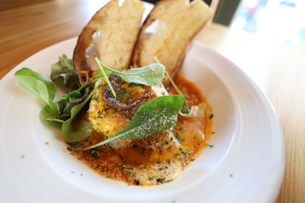 花蓮美食｜Sista mill 磨粉姊姊咖啡輕食。寵物友善餐廳、早午餐、手工碳烤歐風野生酵母麵包