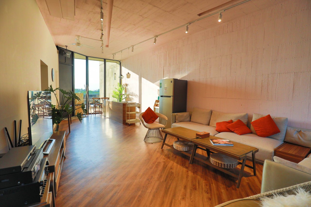 宜蘭五結｜Wonderwall美好境界民宿。寵物友善民宿、擁有冬山河出海口絕美景觀、清水模包棟民宿