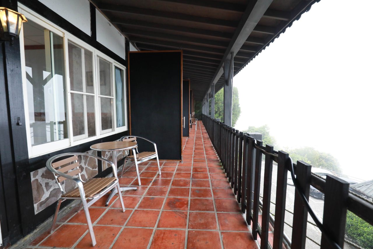 清境茲心園渡假山莊｜清境寵物友善民宿、眺望絕美碧湖最佳地理位置、擁抱療癒山嵐美景！！