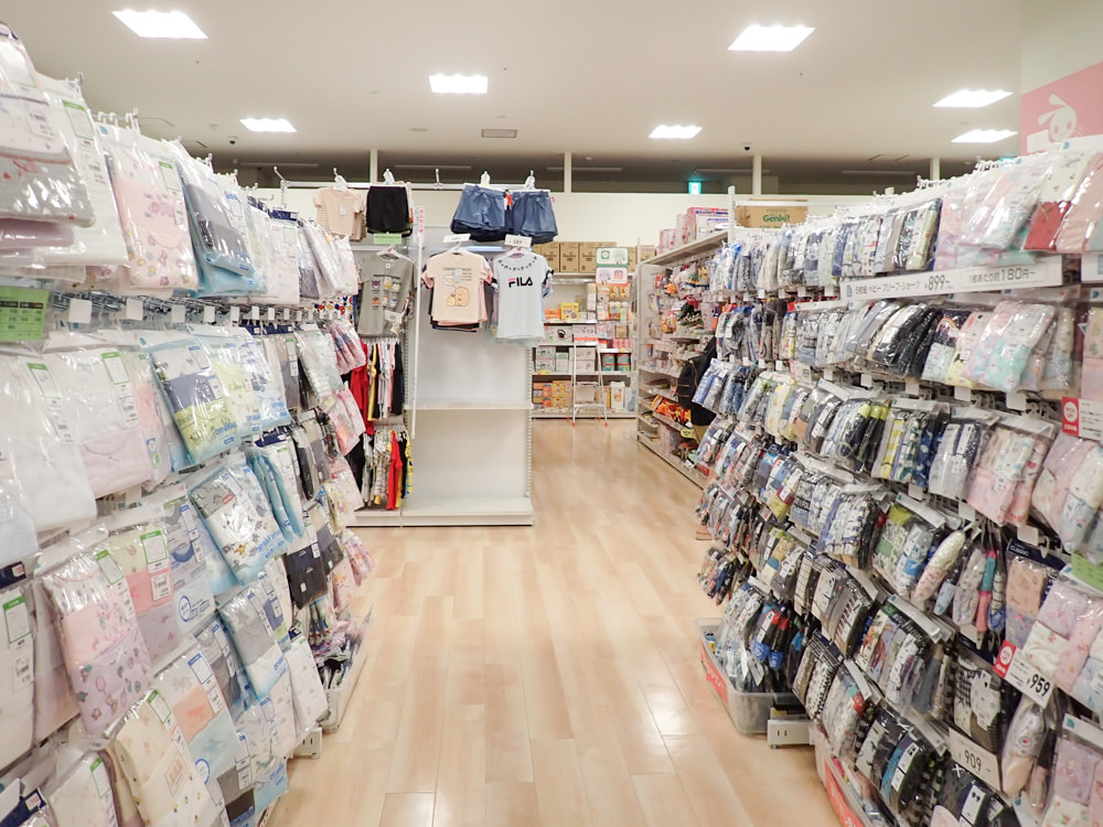 iias沖繩豐崎購物中心 小 40