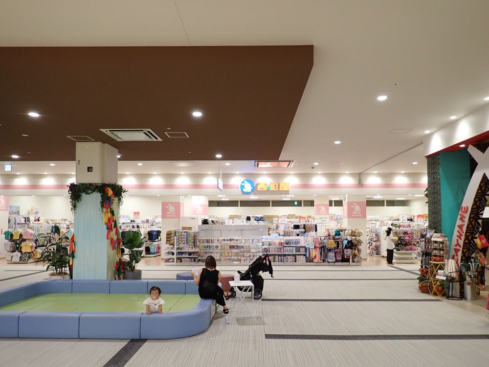 iias沖繩豐崎購物中心 小 49