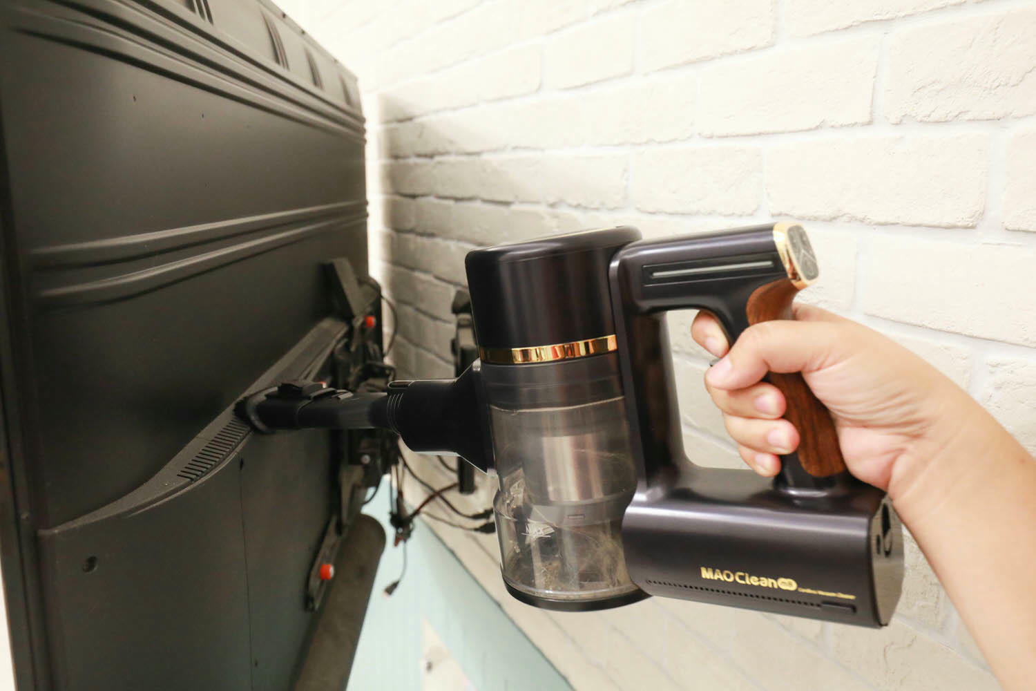 Bmxmao MAO Clean M8智慧偵測電動濕拖無線吸塵器|打造乾淨無瑕的寵物居家環境、吸塵拖地除蟎一次清潔完成、濾網永久免費送 - 第27張圖 Bmxmao MAO Clean M8智慧偵測電動濕拖無線吸塵器|打造乾淨無瑕的寵物居家環境、吸塵拖地除蟎一次清潔完成、濾網永久免費送