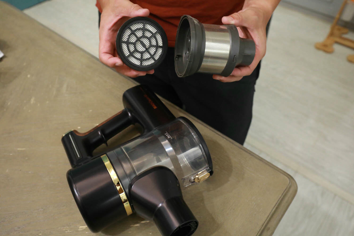 Bmxmao MAO Clean M8智慧偵測電動濕拖無線吸塵器|打造乾淨無瑕的寵物居家環境、吸塵拖地除蟎一次清潔完成、濾網永久免費送 - 第36張圖 Bmxmao MAO Clean M8智慧偵測電動濕拖無線吸塵器|打造乾淨無瑕的寵物居家環境、吸塵拖地除蟎一次清潔完成、濾網永久免費送