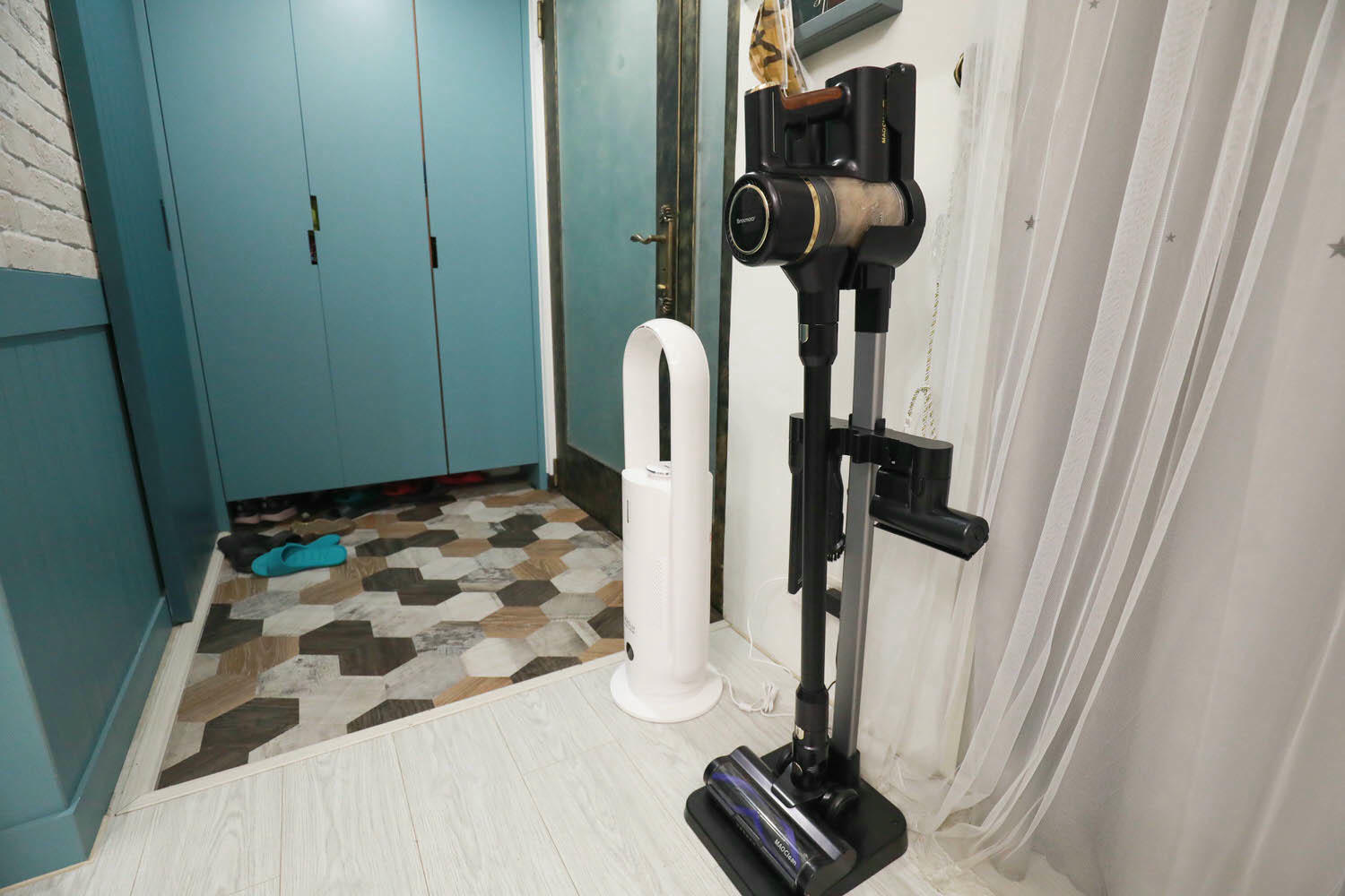 Bmxmao MAO Clean M8智慧偵測電動濕拖無線吸塵器|打造乾淨無瑕的寵物居家環境、吸塵拖地除蟎一次清潔完成、濾網永久免費送 - 第32張圖 Bmxmao MAO Clean M8智慧偵測電動濕拖無線吸塵器|打造乾淨無瑕的寵物居家環境、吸塵拖地除蟎一次清潔完成、濾網永久免費送