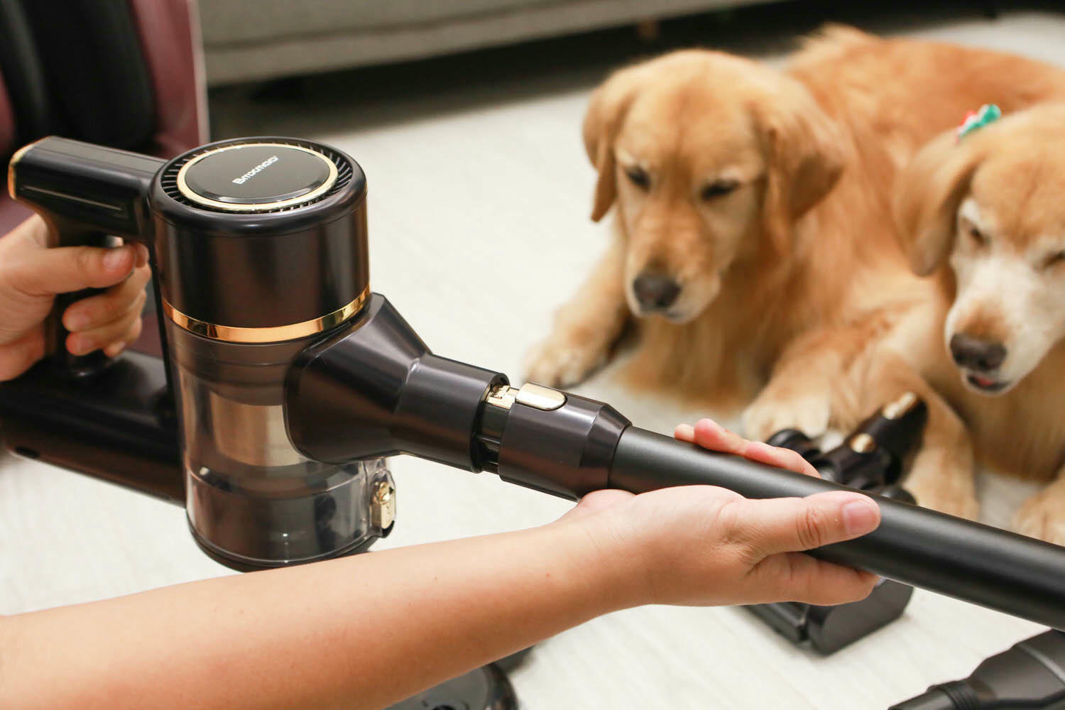 Bmxmao MAO Clean M8智慧偵測電動濕拖無線吸塵器|打造乾淨無瑕的寵物居家環境、吸塵拖地除蟎一次清潔完成、濾網永久免費送 - 第4張圖 Bmxmao MAO Clean M8智慧偵測電動濕拖無線吸塵器|打造乾淨無瑕的寵物居家環境、吸塵拖地除蟎一次清潔完成、濾網永久免費送